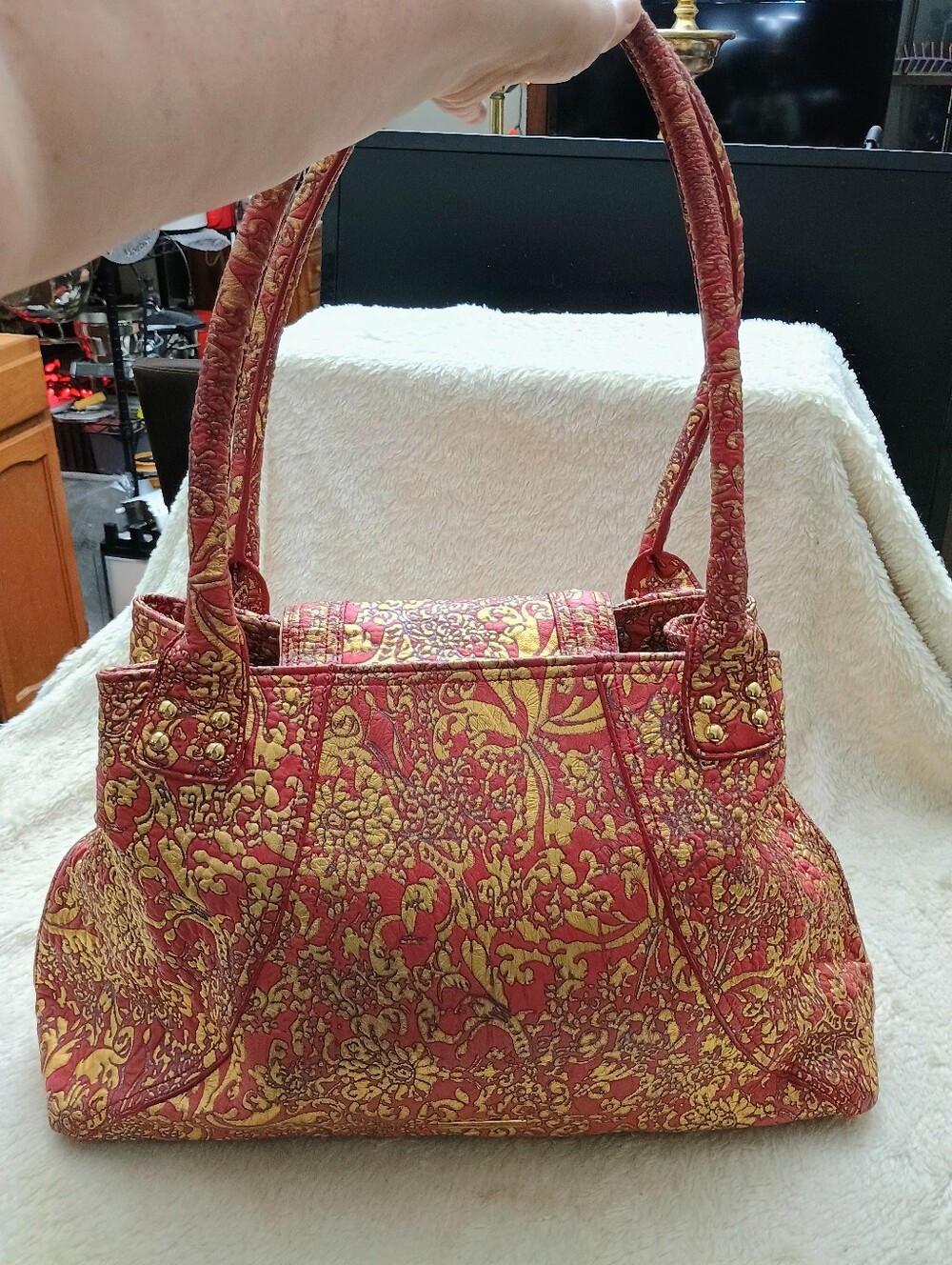 La Gioe di Toscana Genuine Leather Exterior Tote Bag with Matching Mirror - Picture 9 of 15
